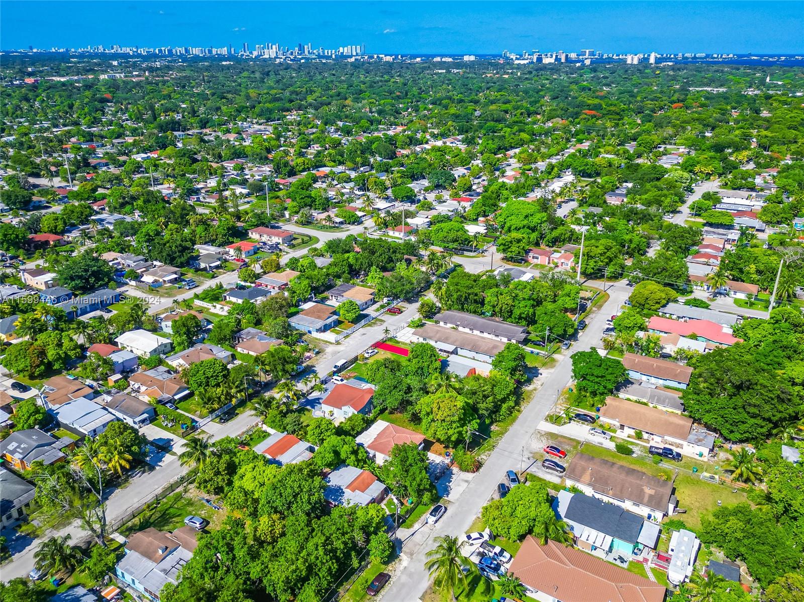 565 NW 98th St