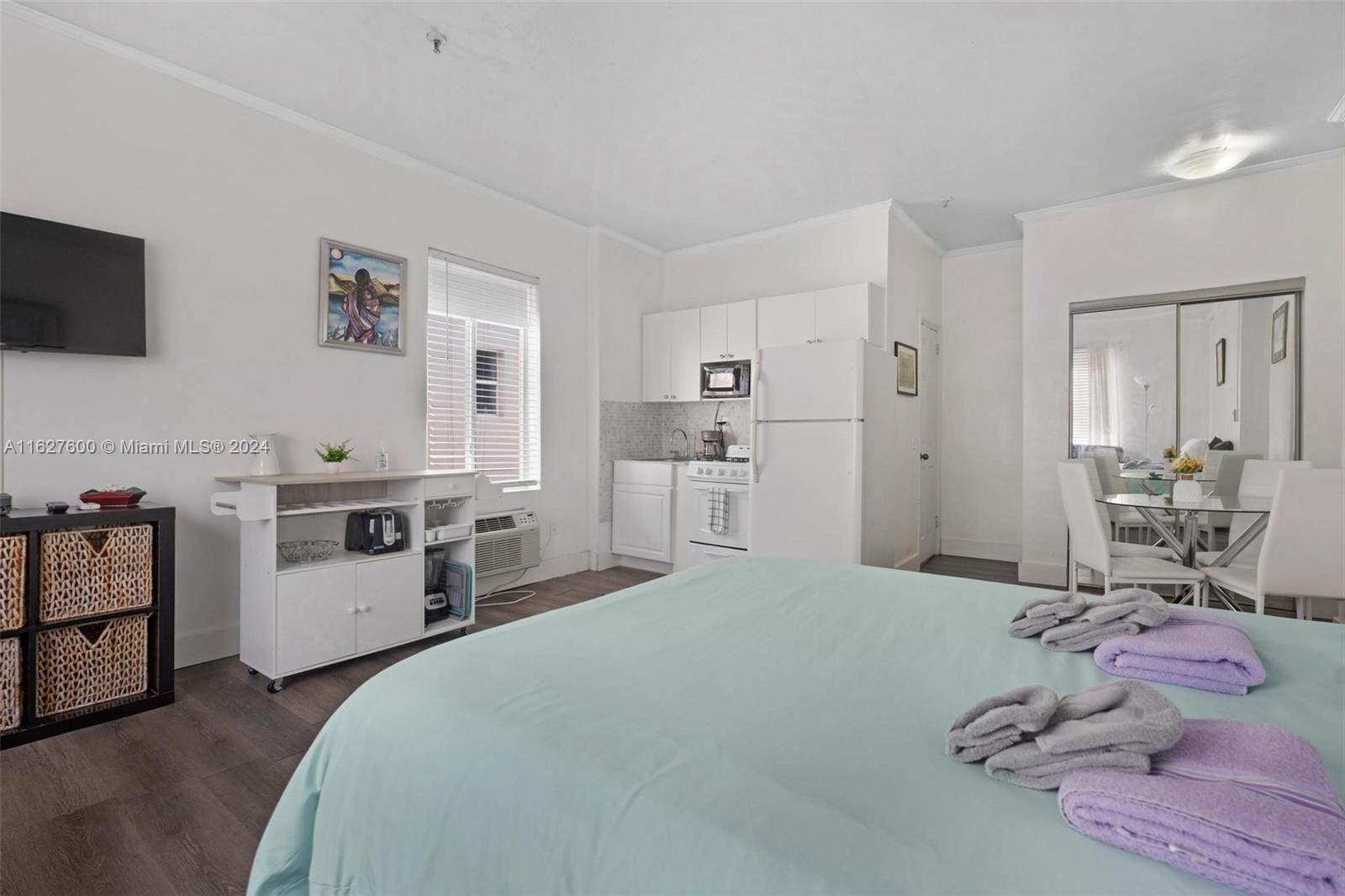3700 Collins Ave # 310 Unit: S-310
