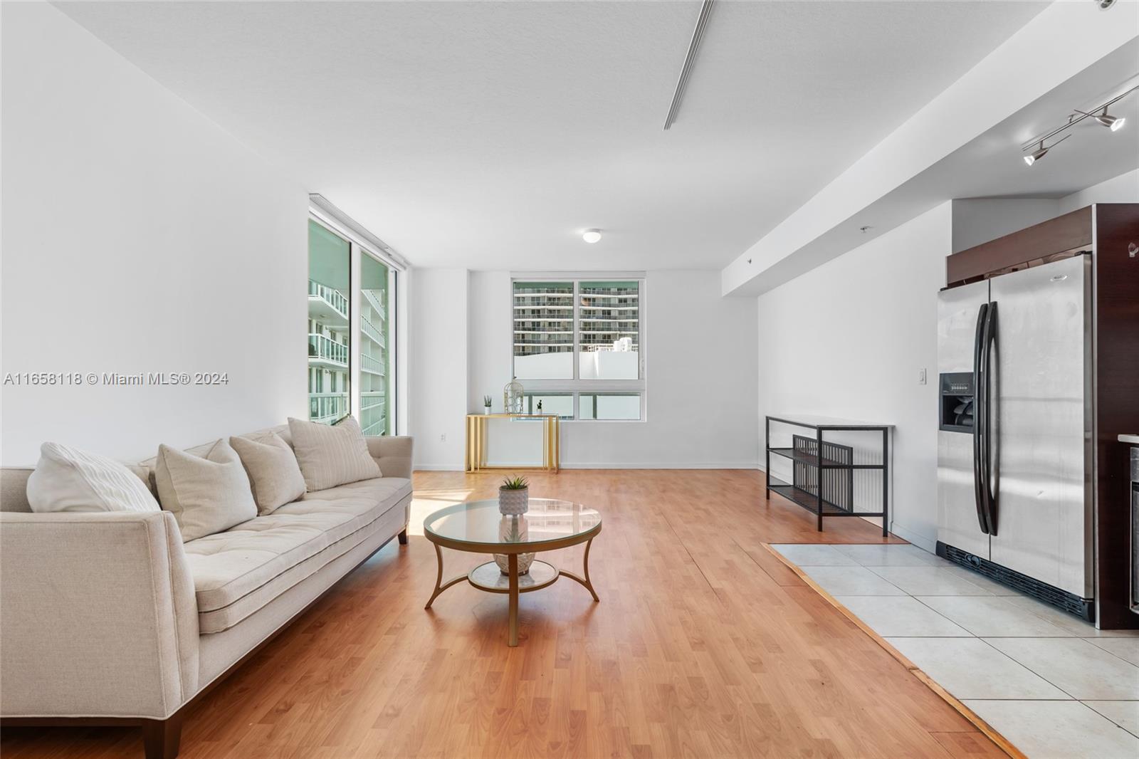 1900 N Bayshore Dr # 3505