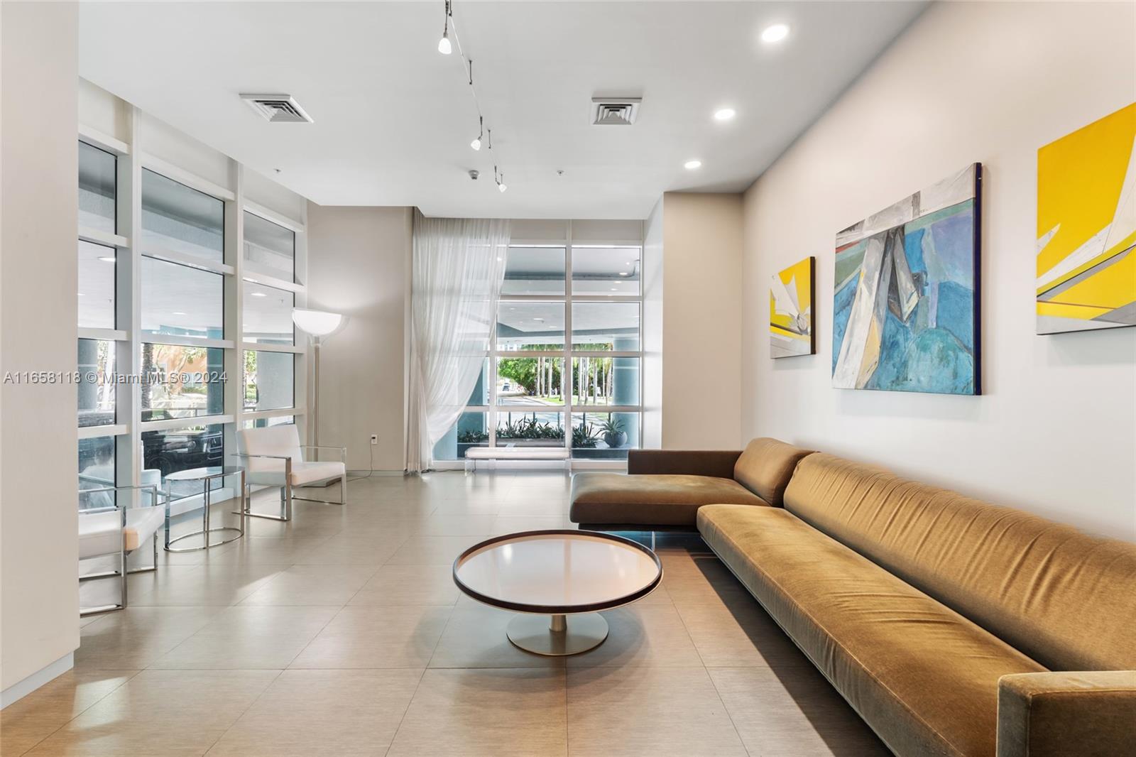 1900 N Bayshore Dr # 3505