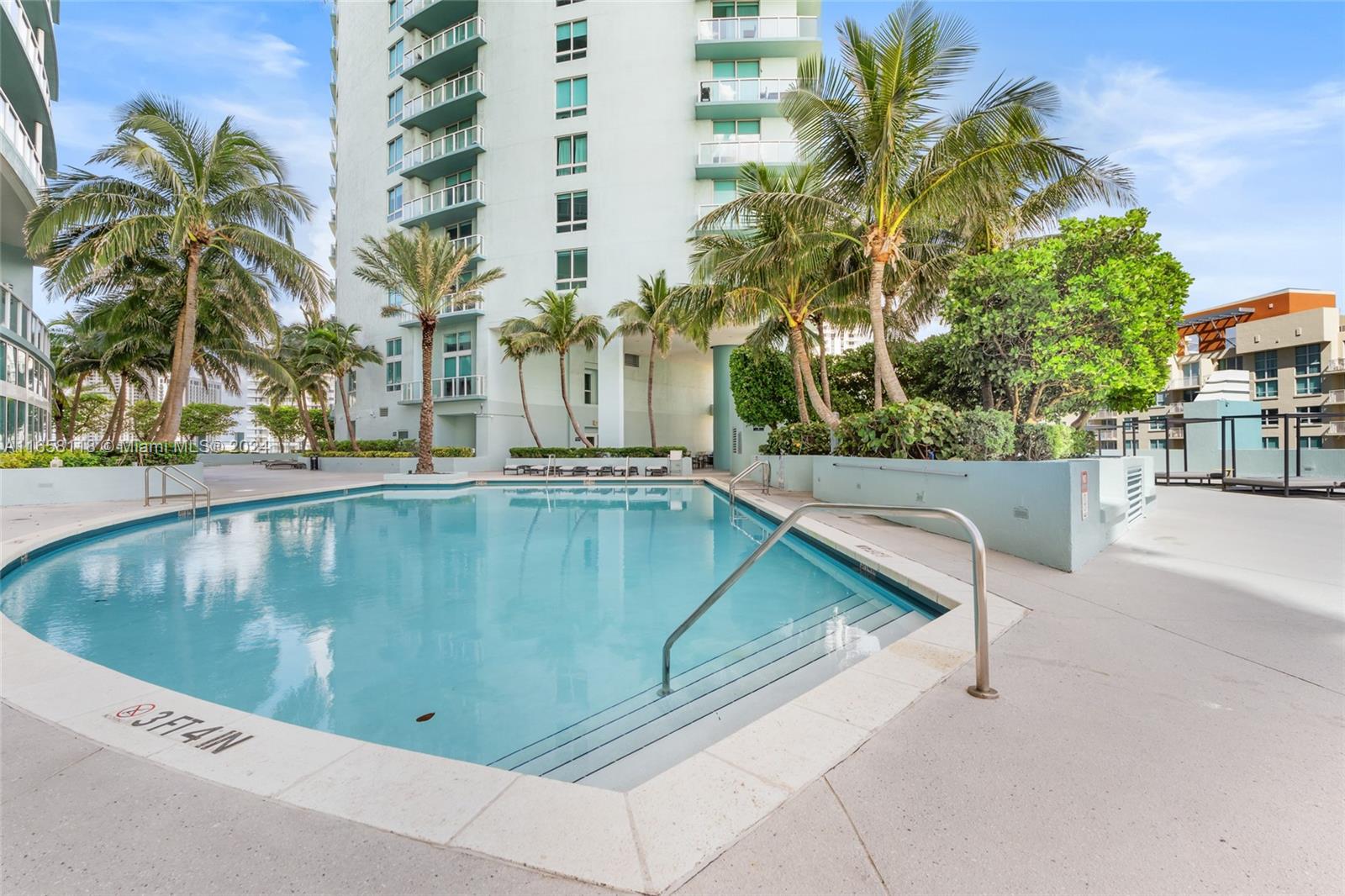 1900 N Bayshore Dr # 3505