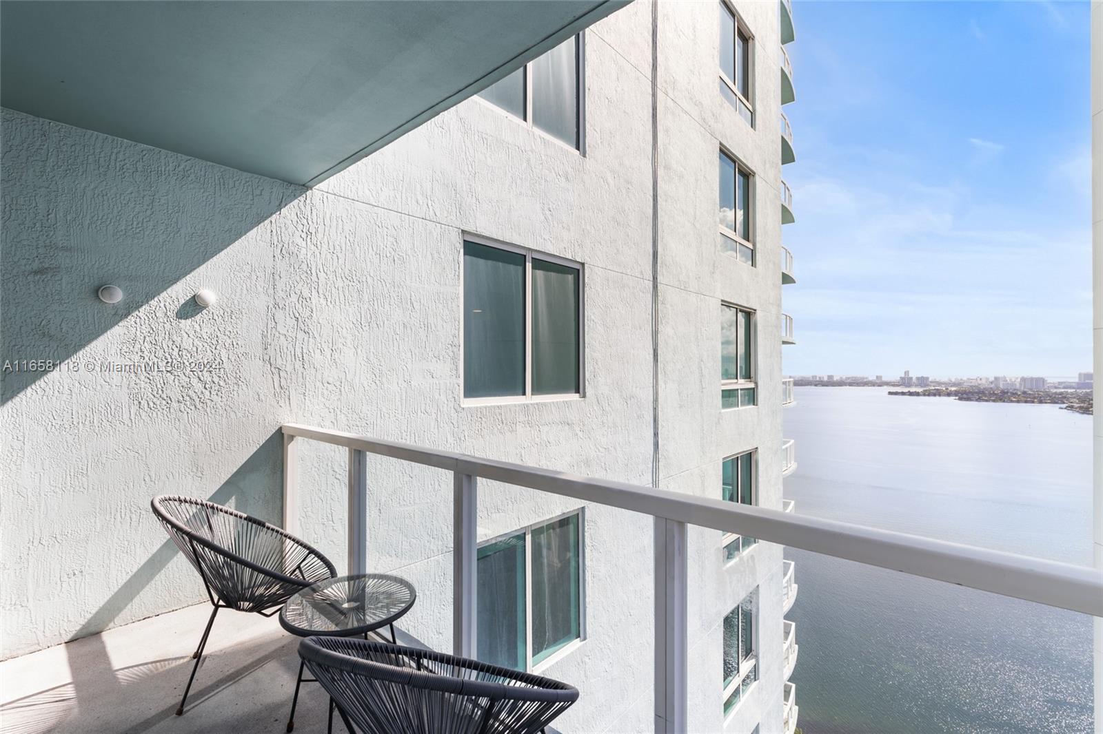 1900 N Bayshore Dr # 3505