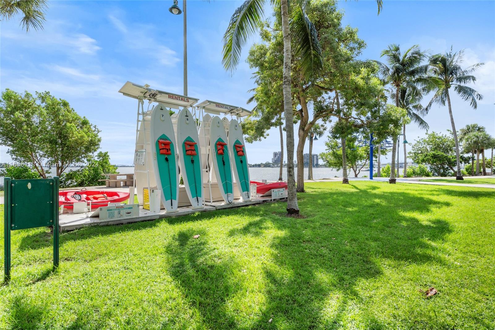 1900 N Bayshore Dr # 3505
