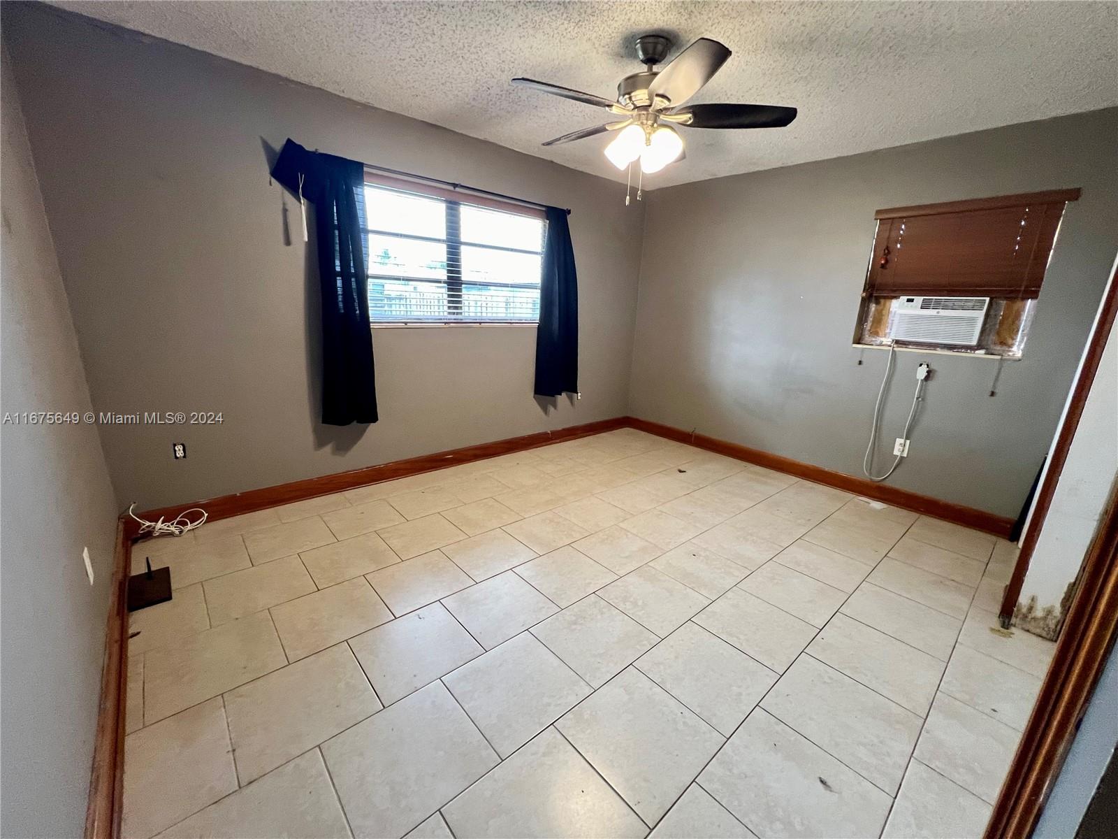19920 Holiday Rd