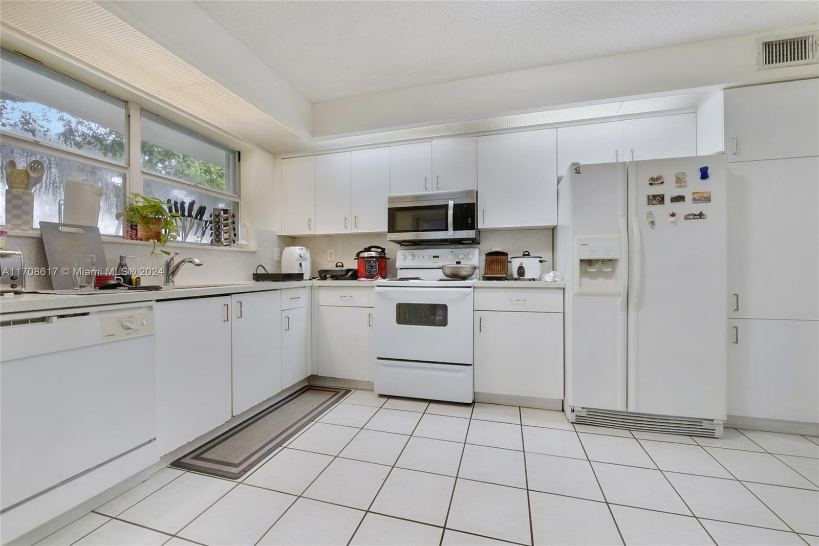 2622 SE 19th Ct # B Unit: 207-B