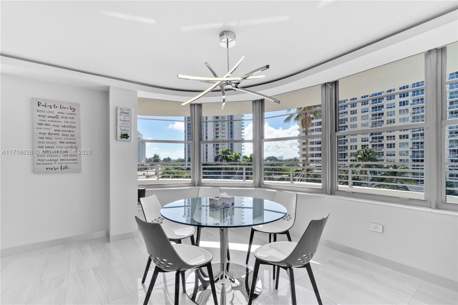 5555 Collins Ave # 5A