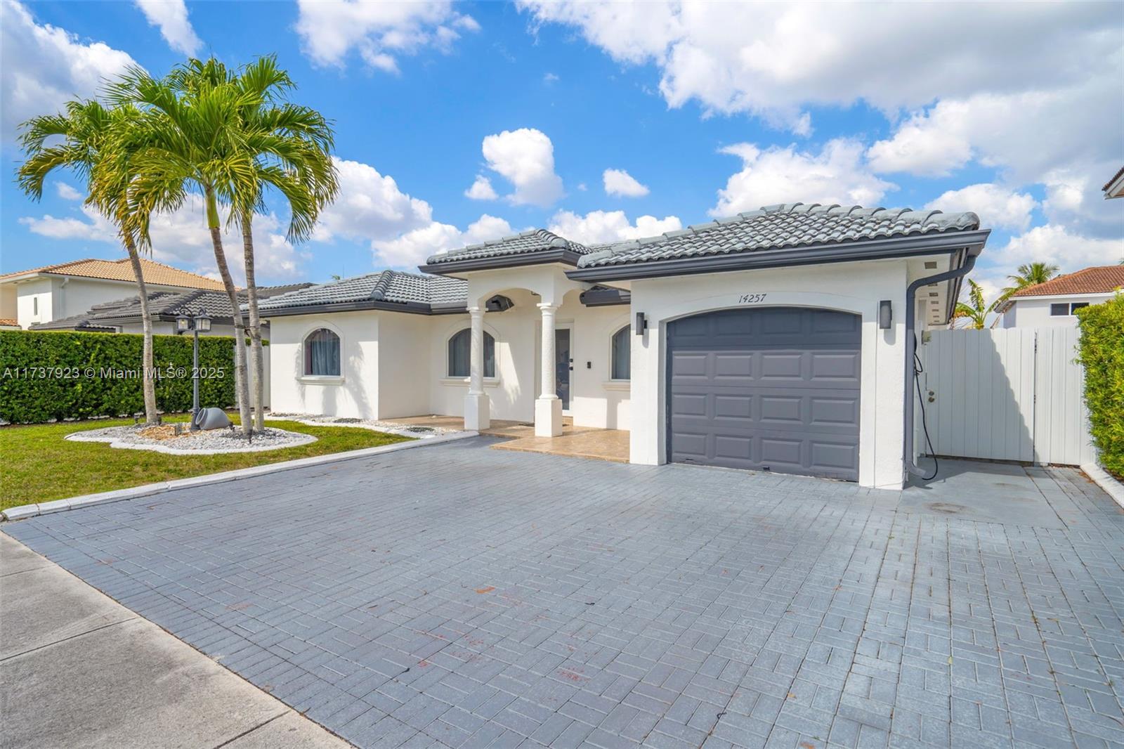 14257 SW 165th St