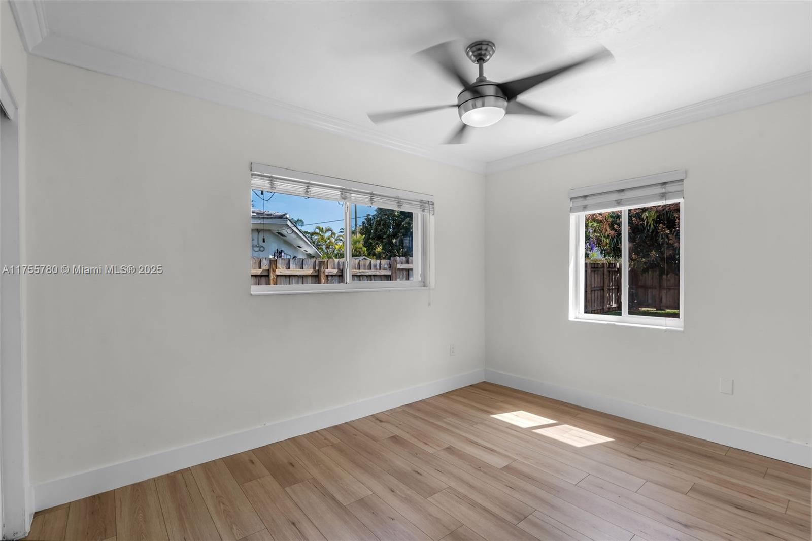 6830 SW 50th Ter