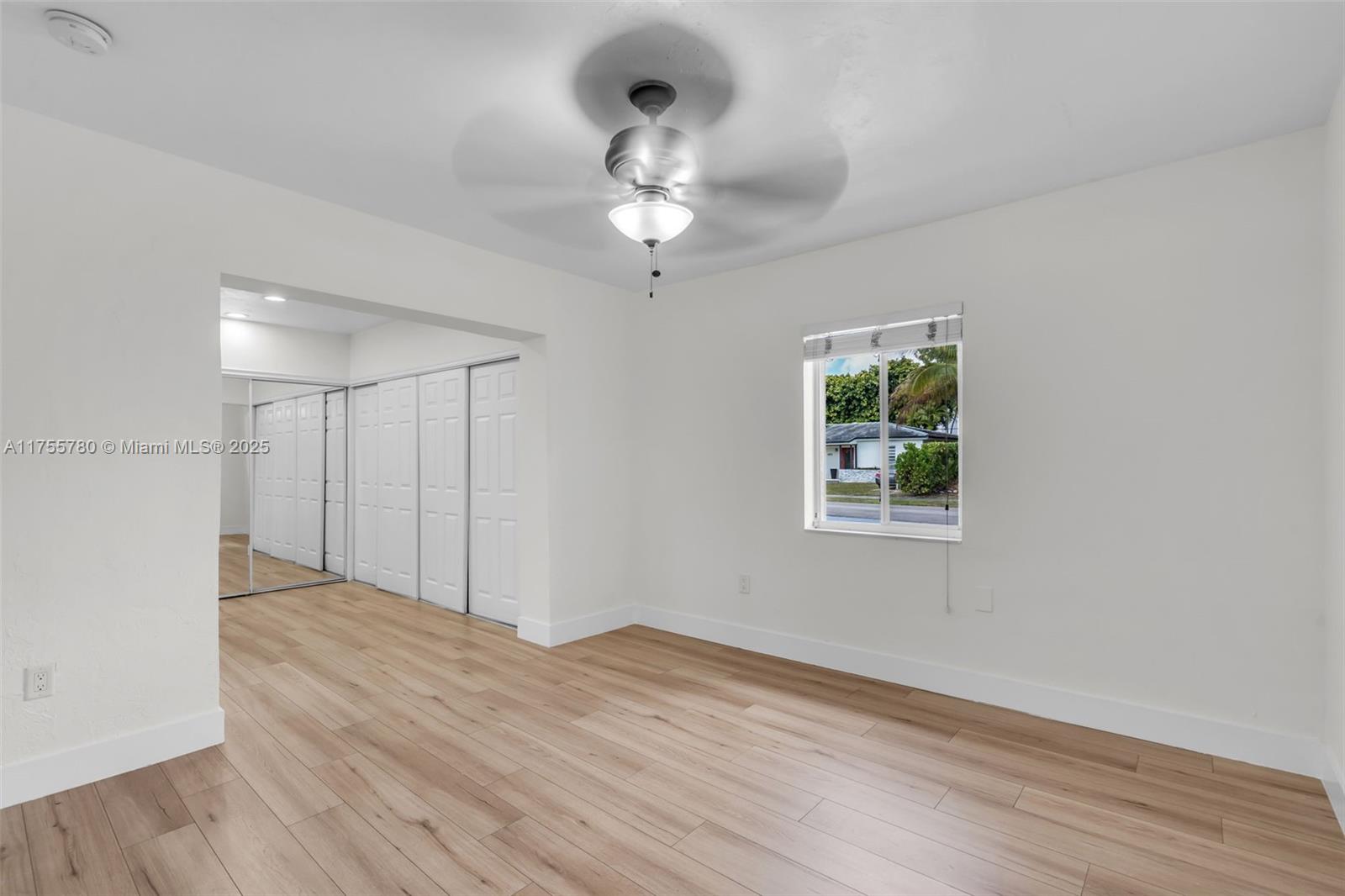 6830 SW 50th Ter