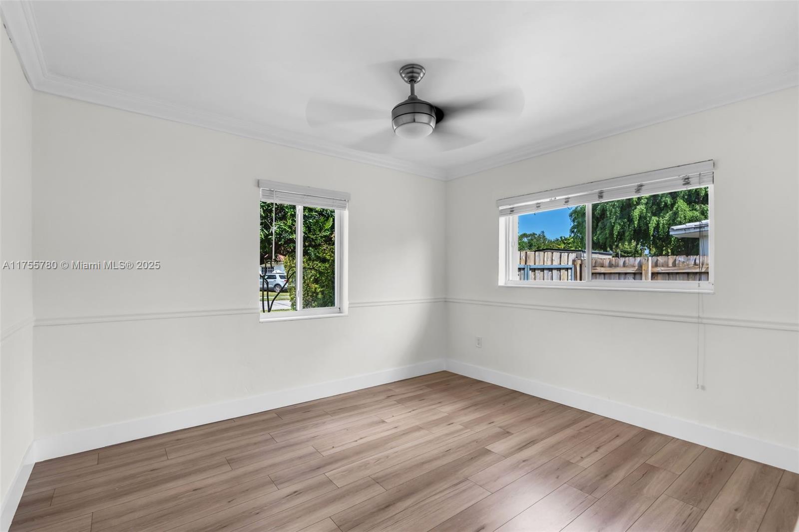 6830 SW 50th Ter