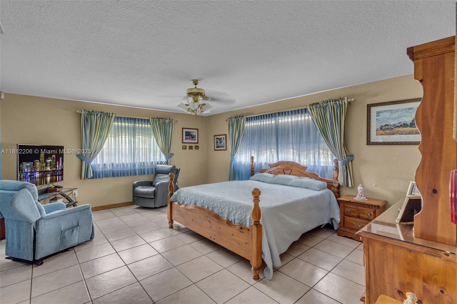 17550 SW 59th Ct