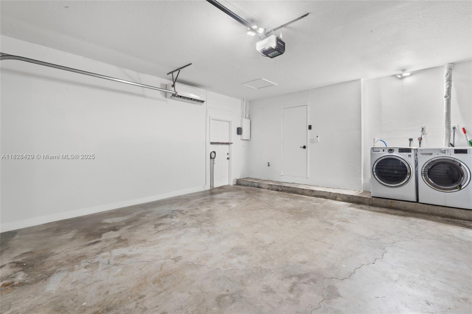 20175 SW 89th Ct