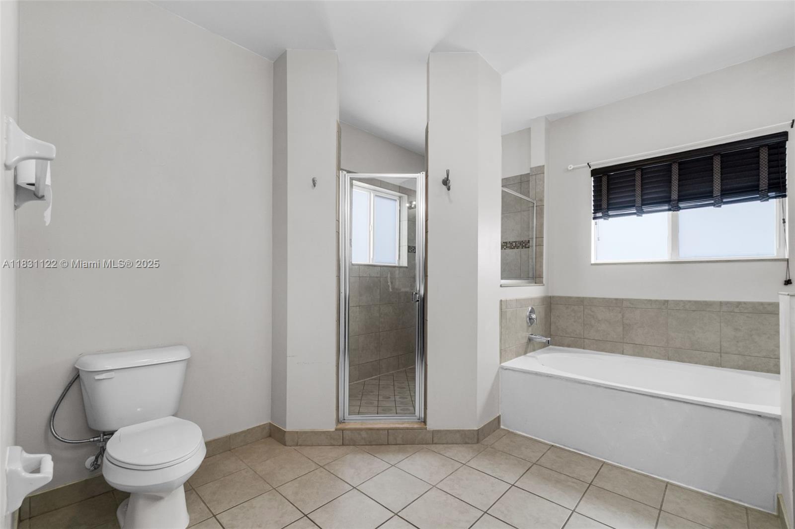 2345 SE 16th Pl