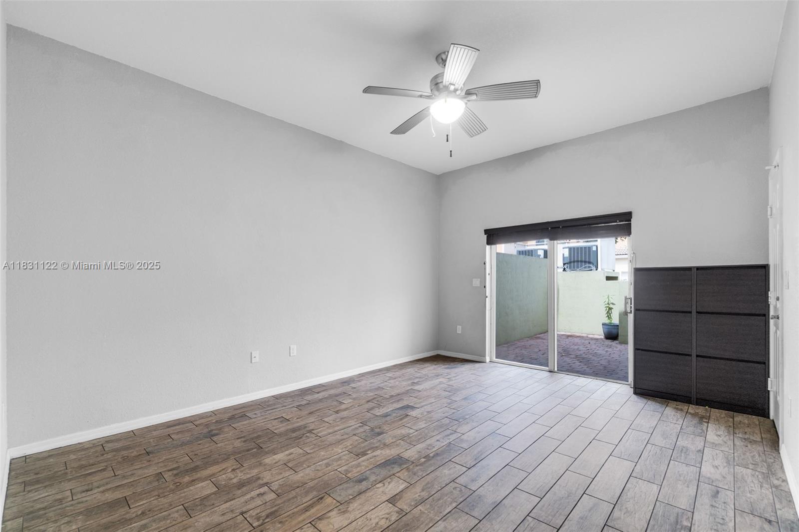 2345 SE 16th Pl