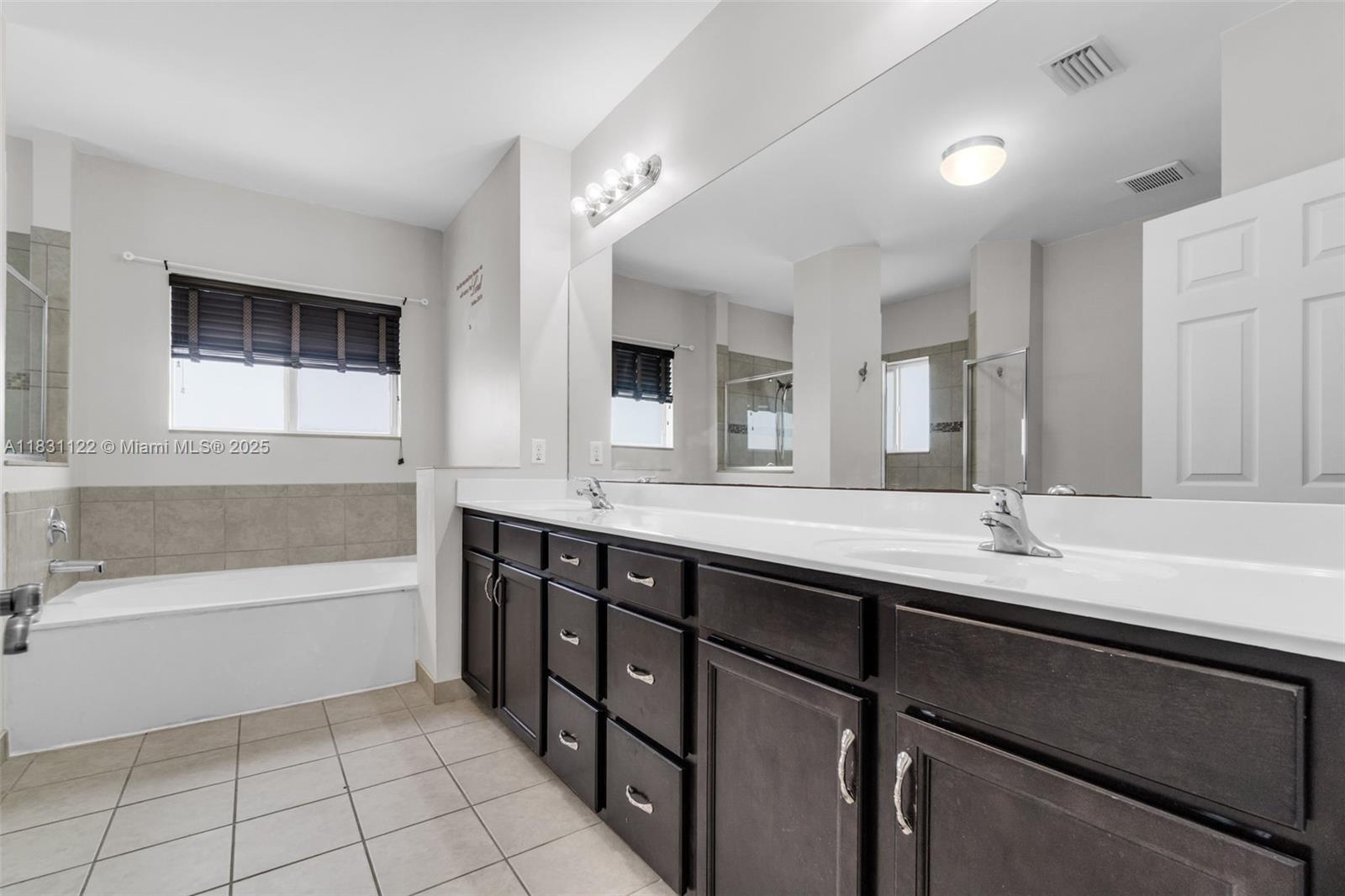2345 SE 16th Pl
