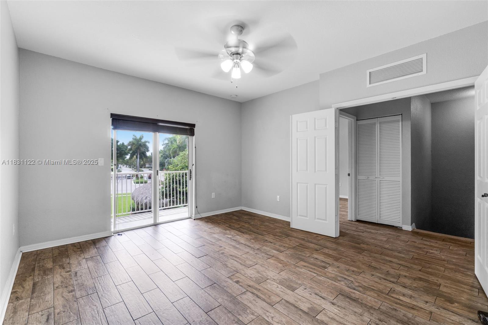 2345 SE 16th Pl