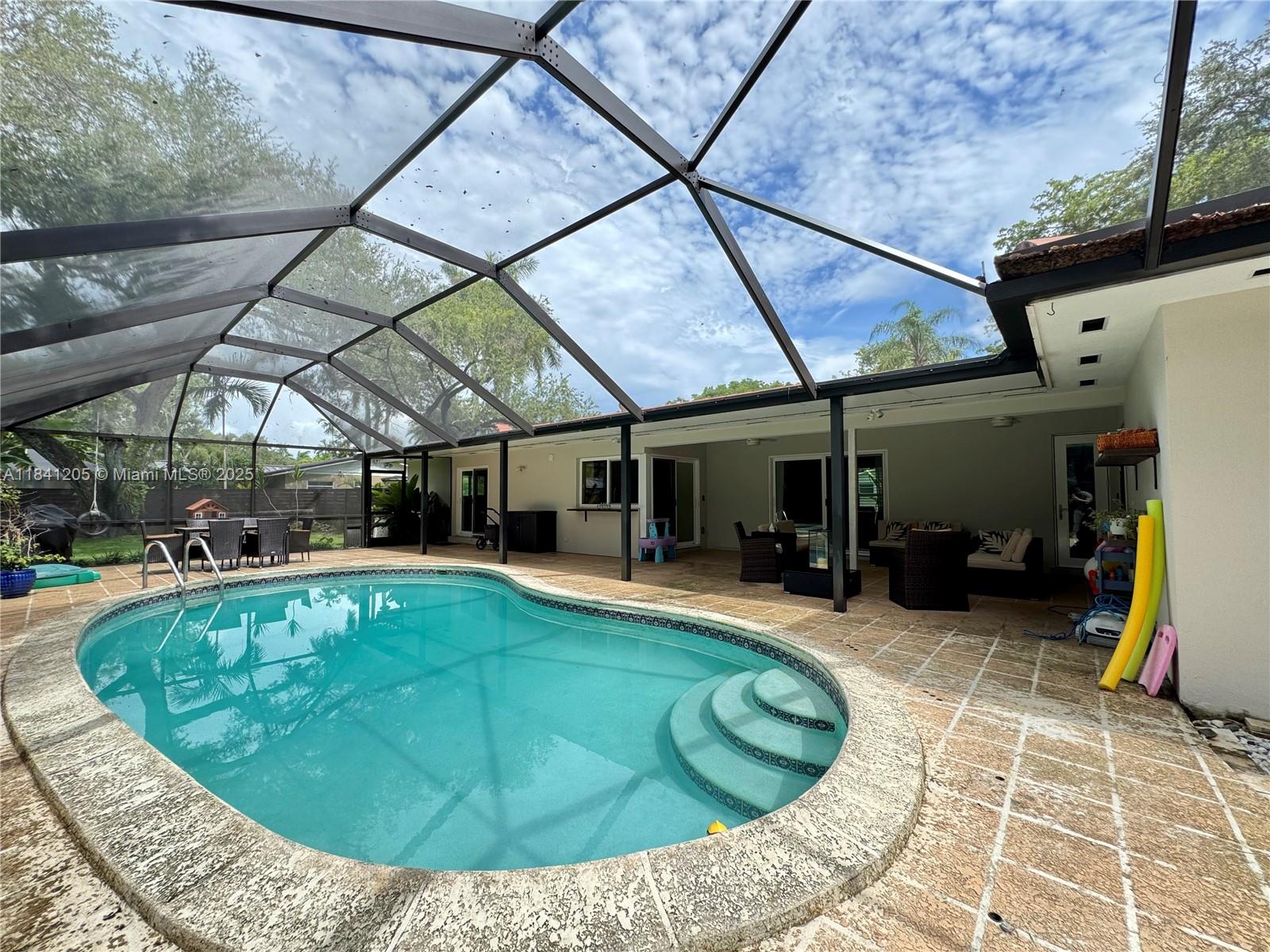 7450 SW 165th Ter