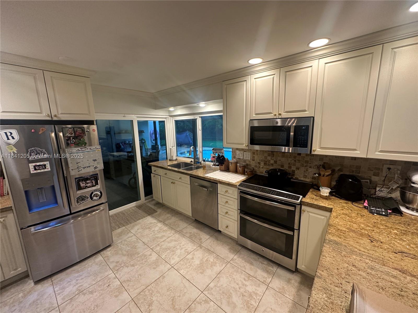 7450 SW 165th Ter