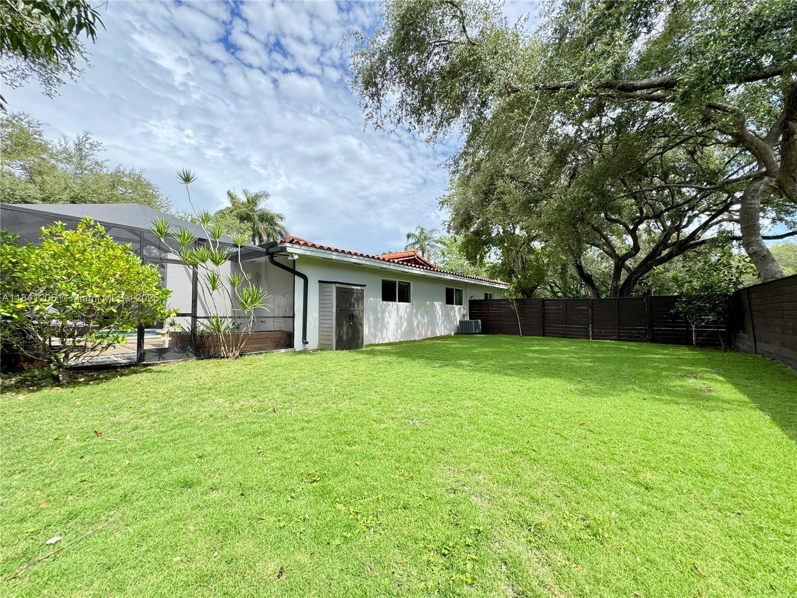 7450 SW 165th Ter