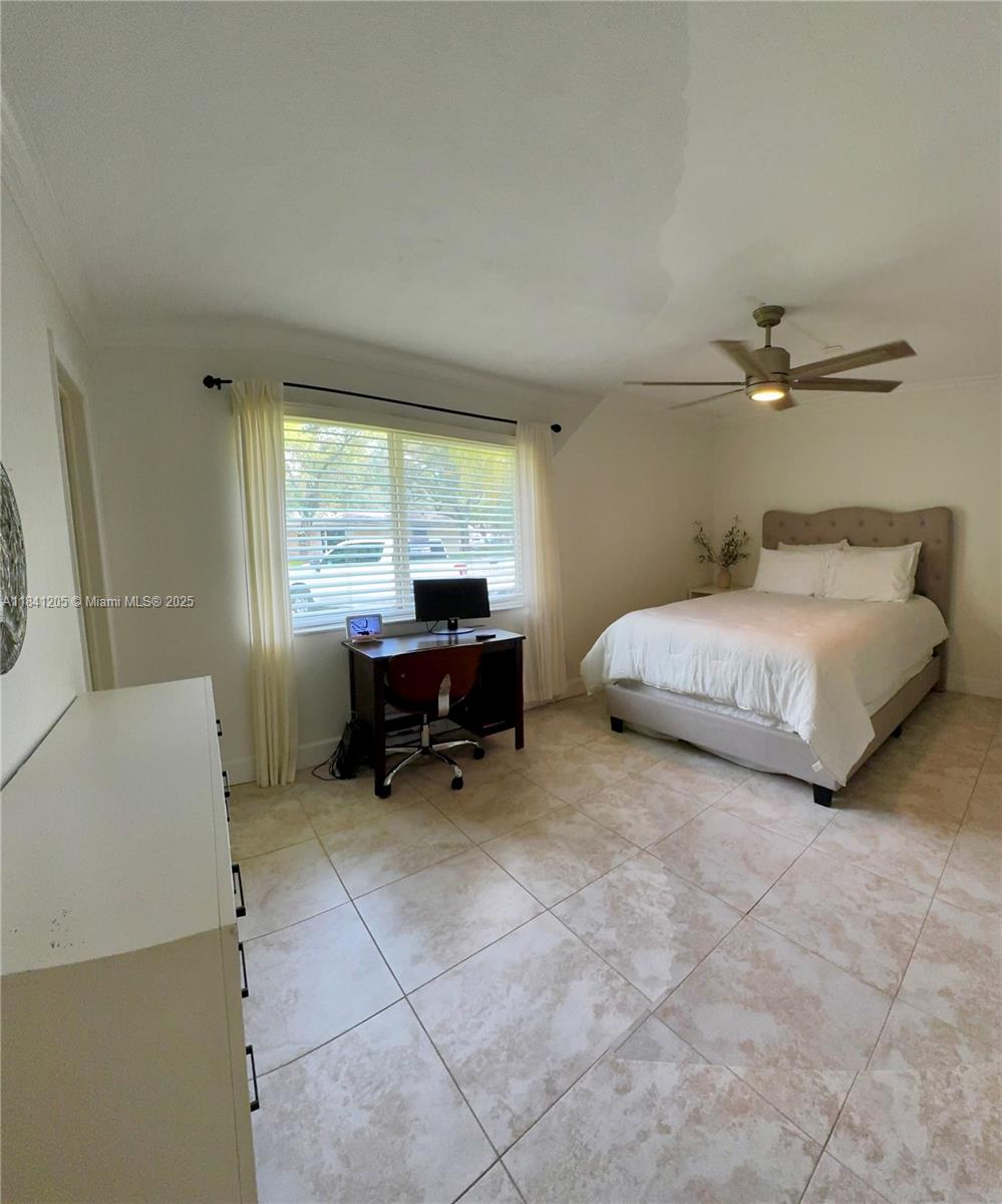 7450 SW 165th Ter