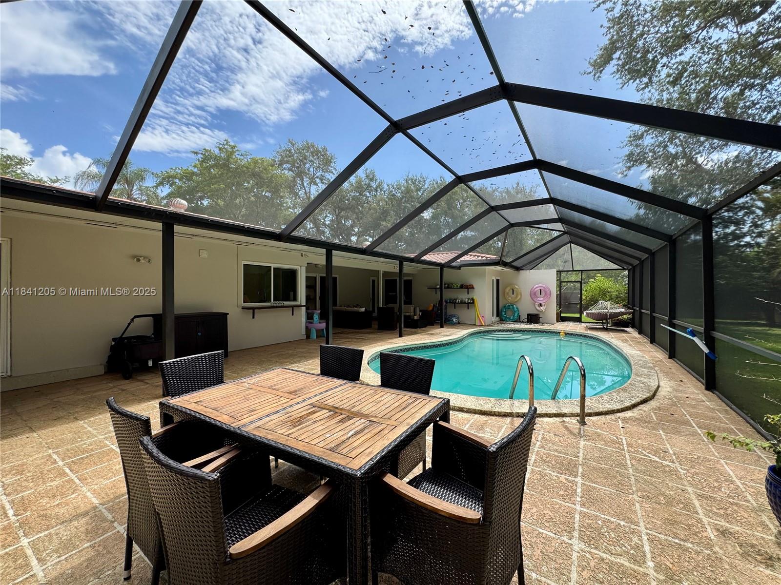 7450 SW 165th Ter