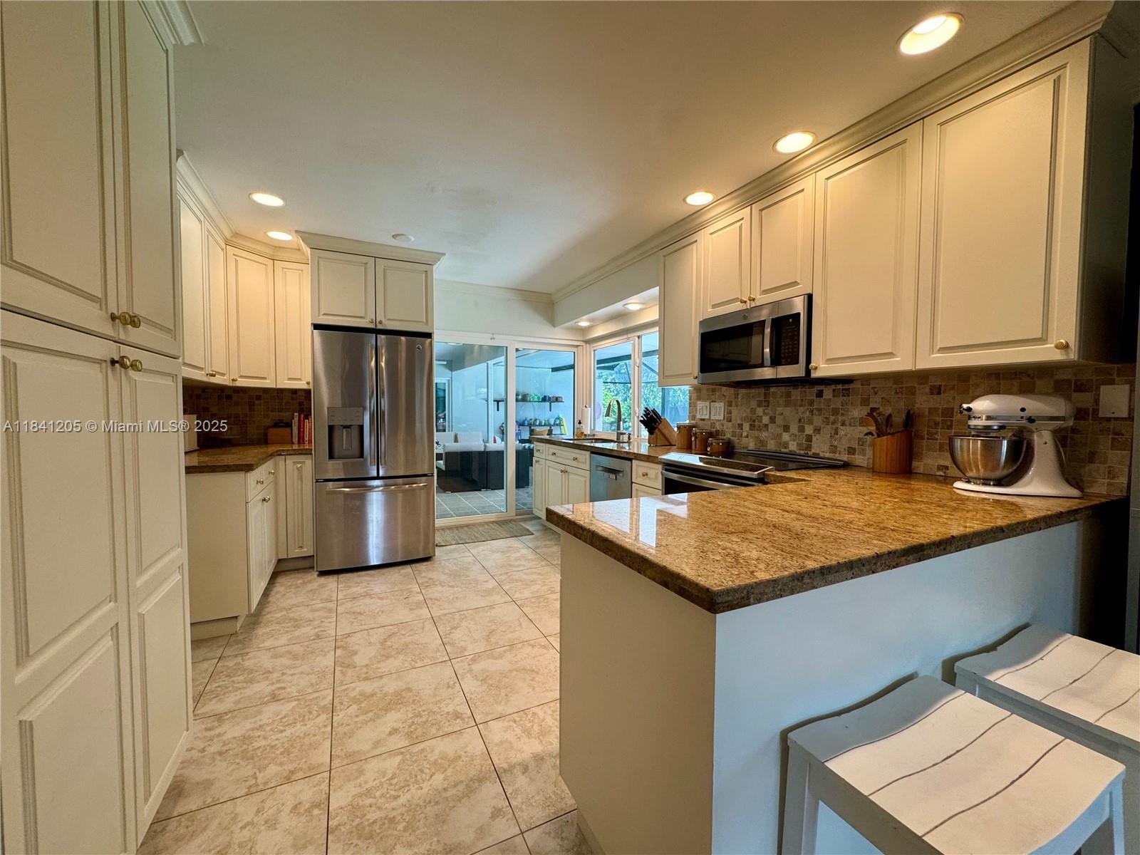7450 SW 165th Ter