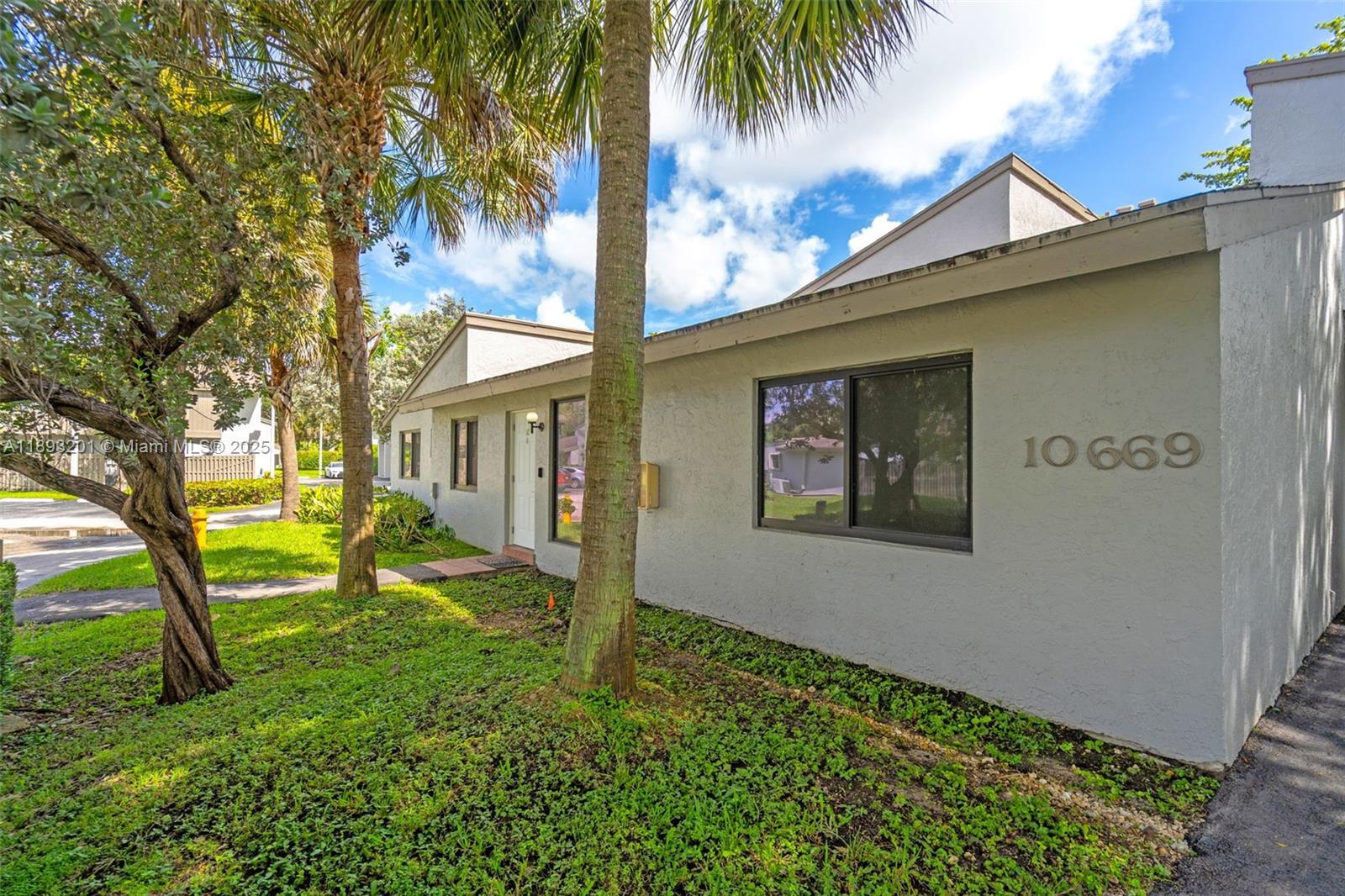 10669 SW 113th Pl # 84Z