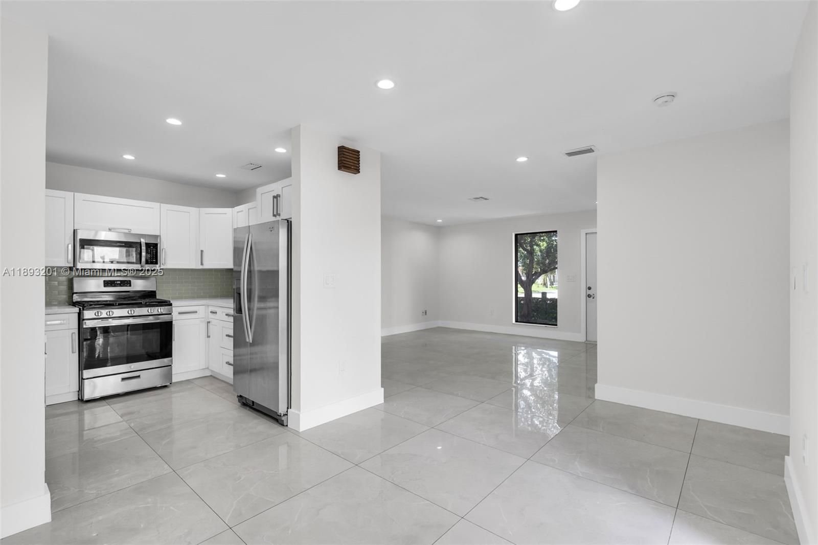 10669 SW 113th Pl # 84Z