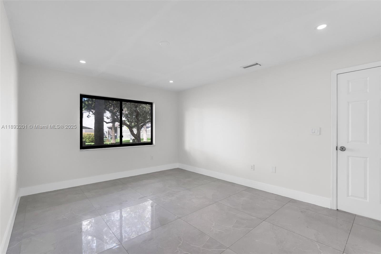 10669 SW 113th Pl # 84Z