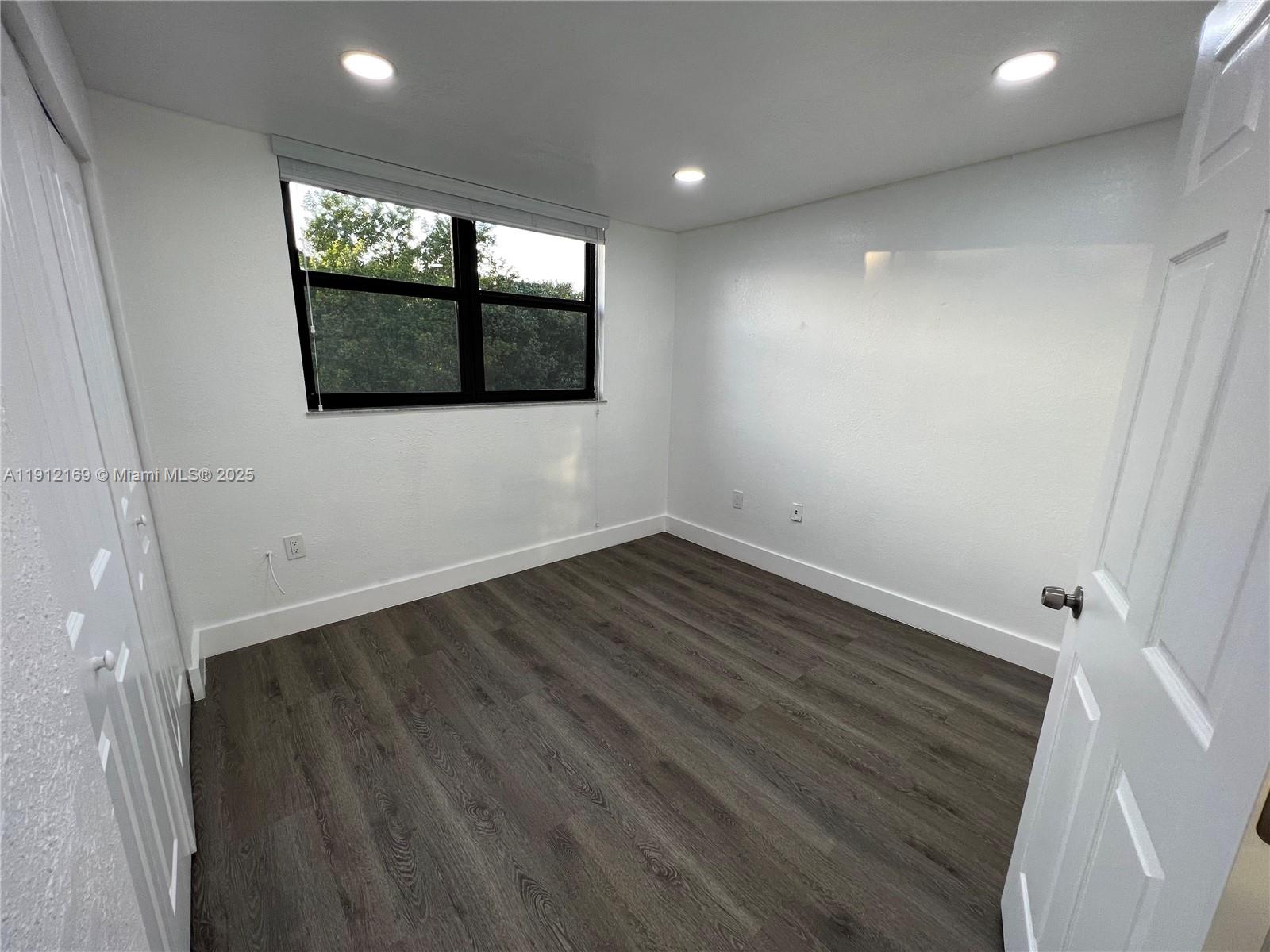 8006 SW 149th Ave # D302