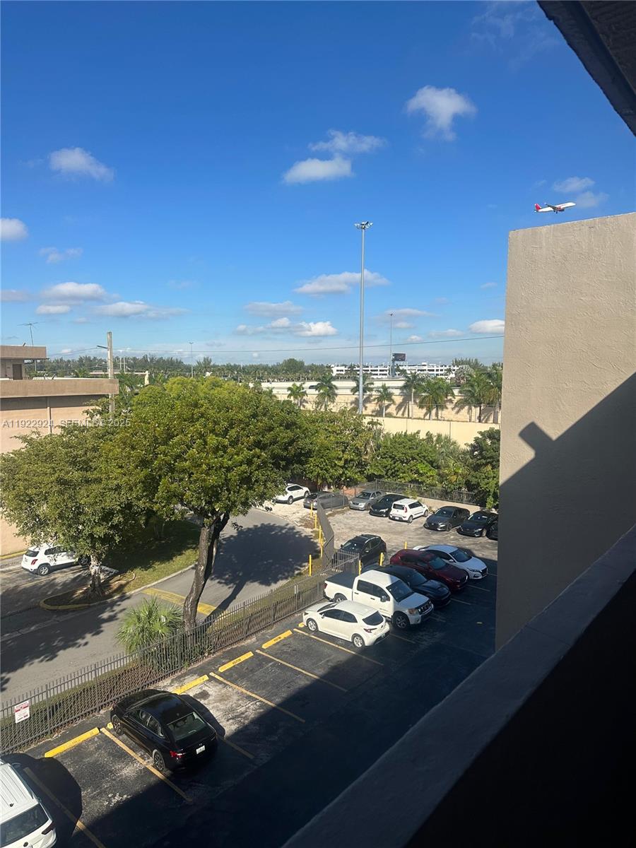 854 NW 87th Ave # 504