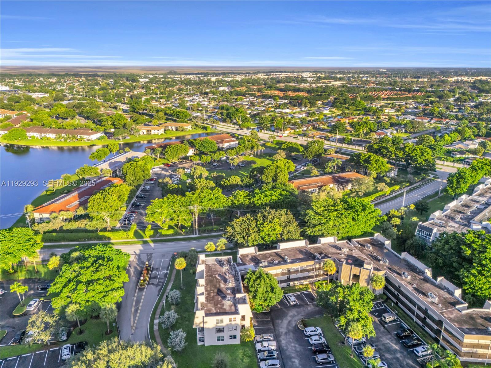 9415 W McNab Rd # 204