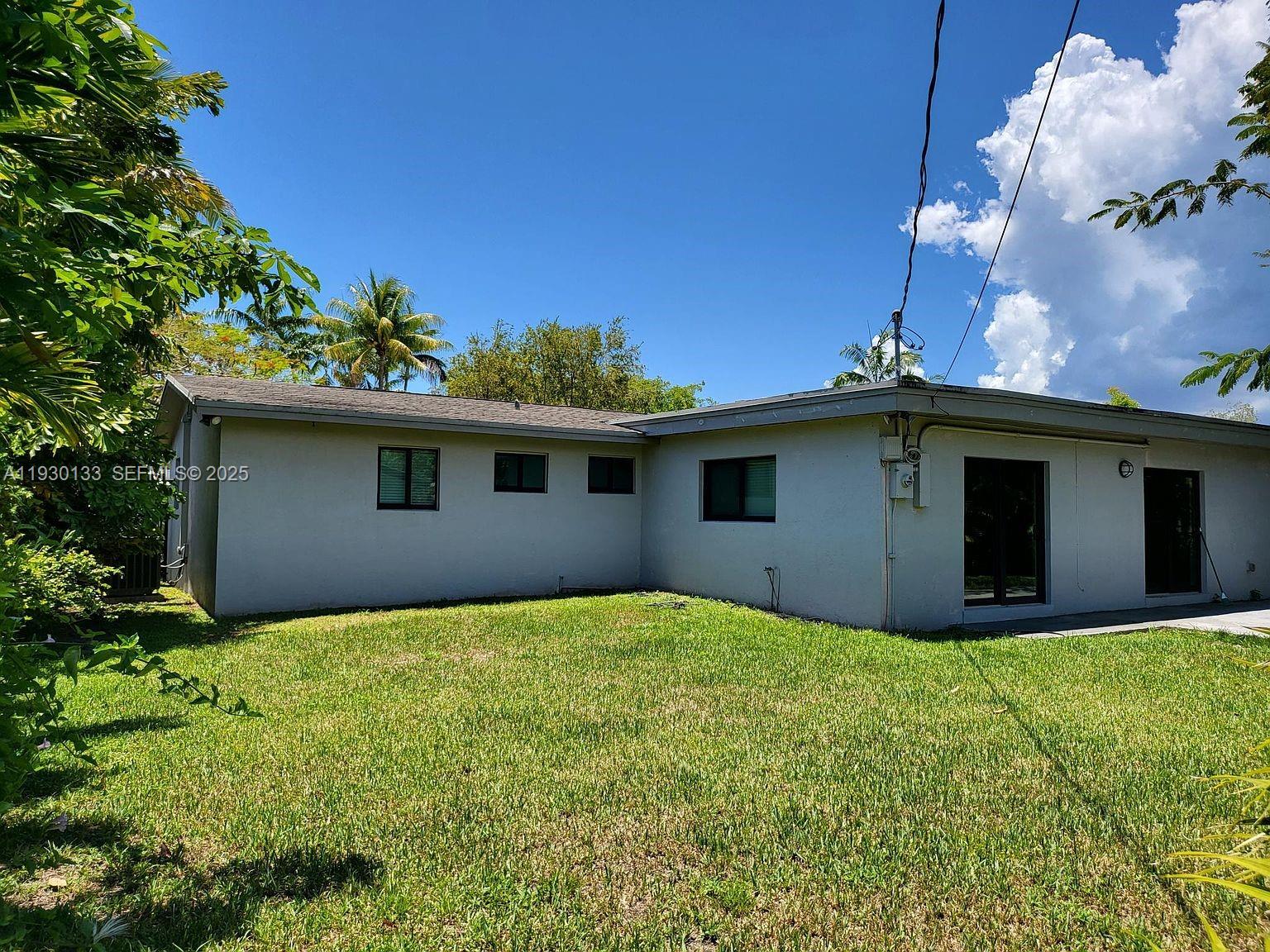 8575 SW 125th St # 8575