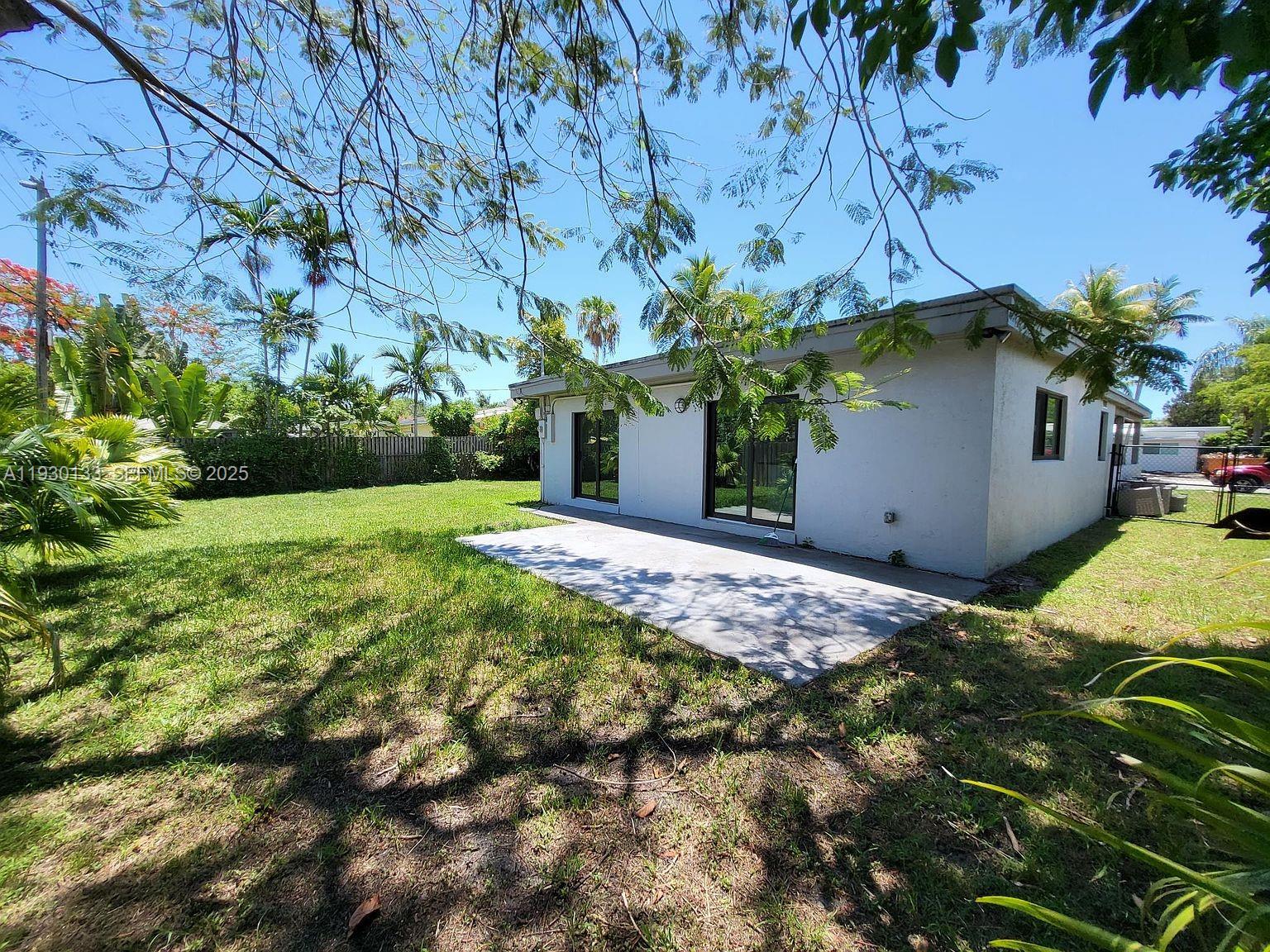 8575 SW 125th St # 8575