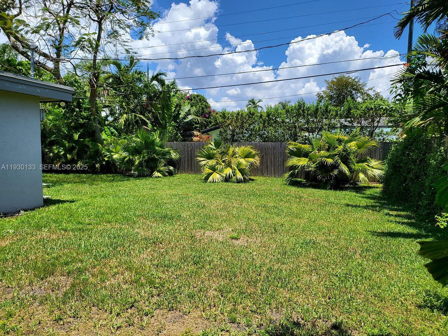 8575 SW 125th St # 8575