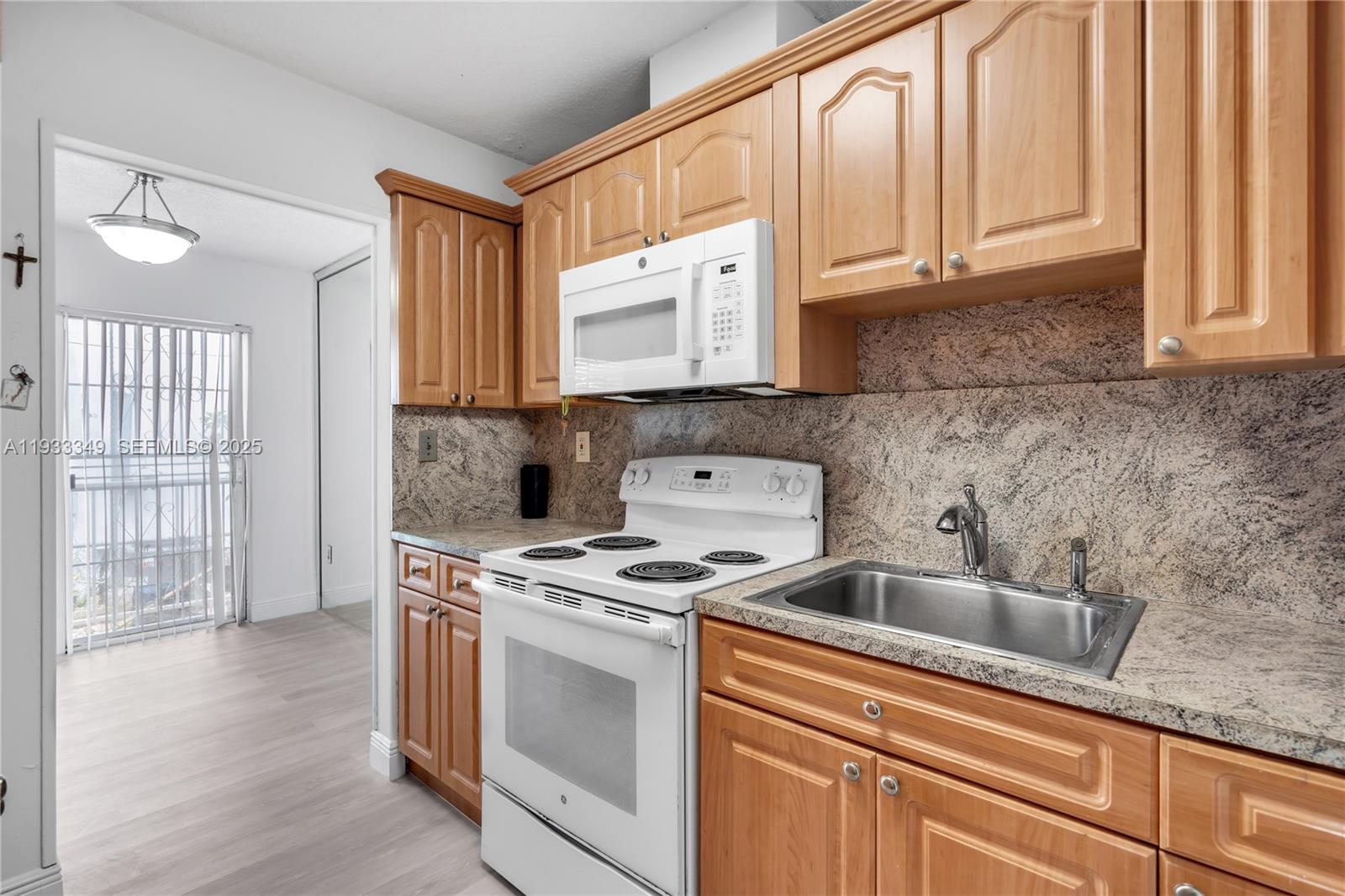 1090 NW 24th Ct # 1090