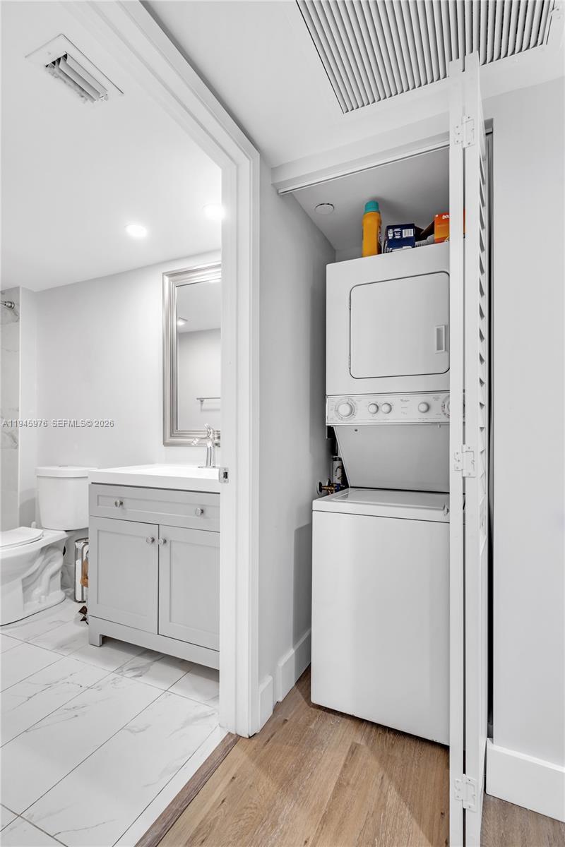 701 SW 142nd Ave # 108S