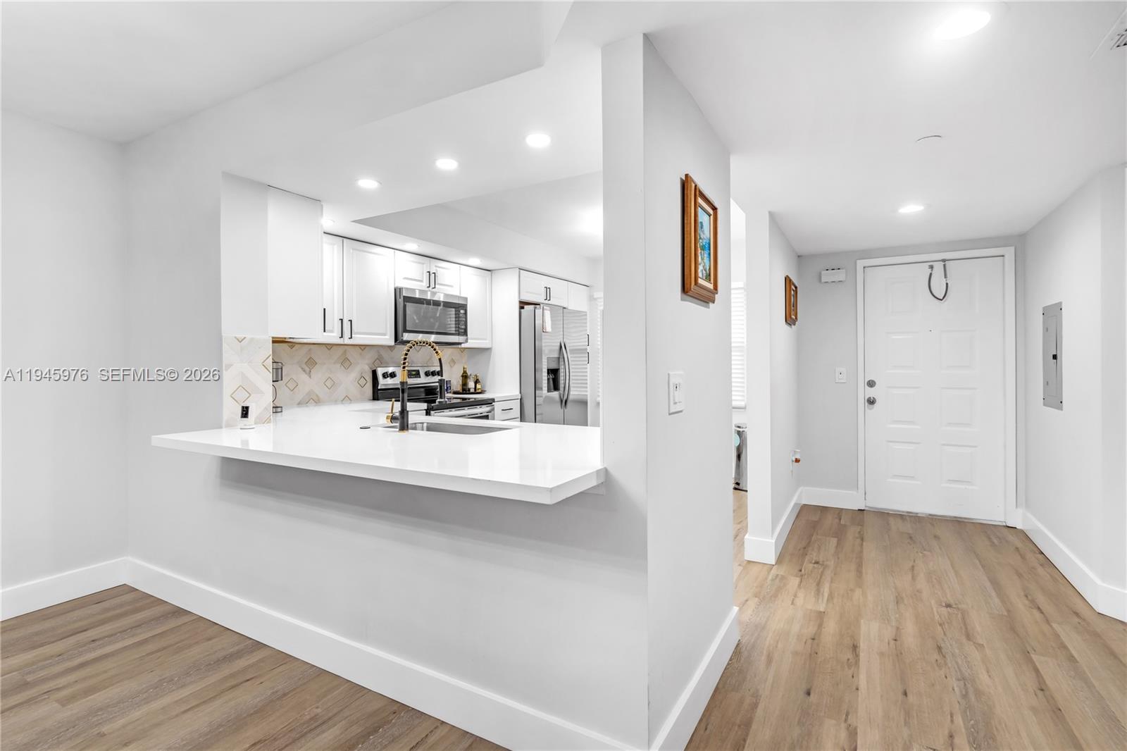 701 SW 142nd Ave # 108S