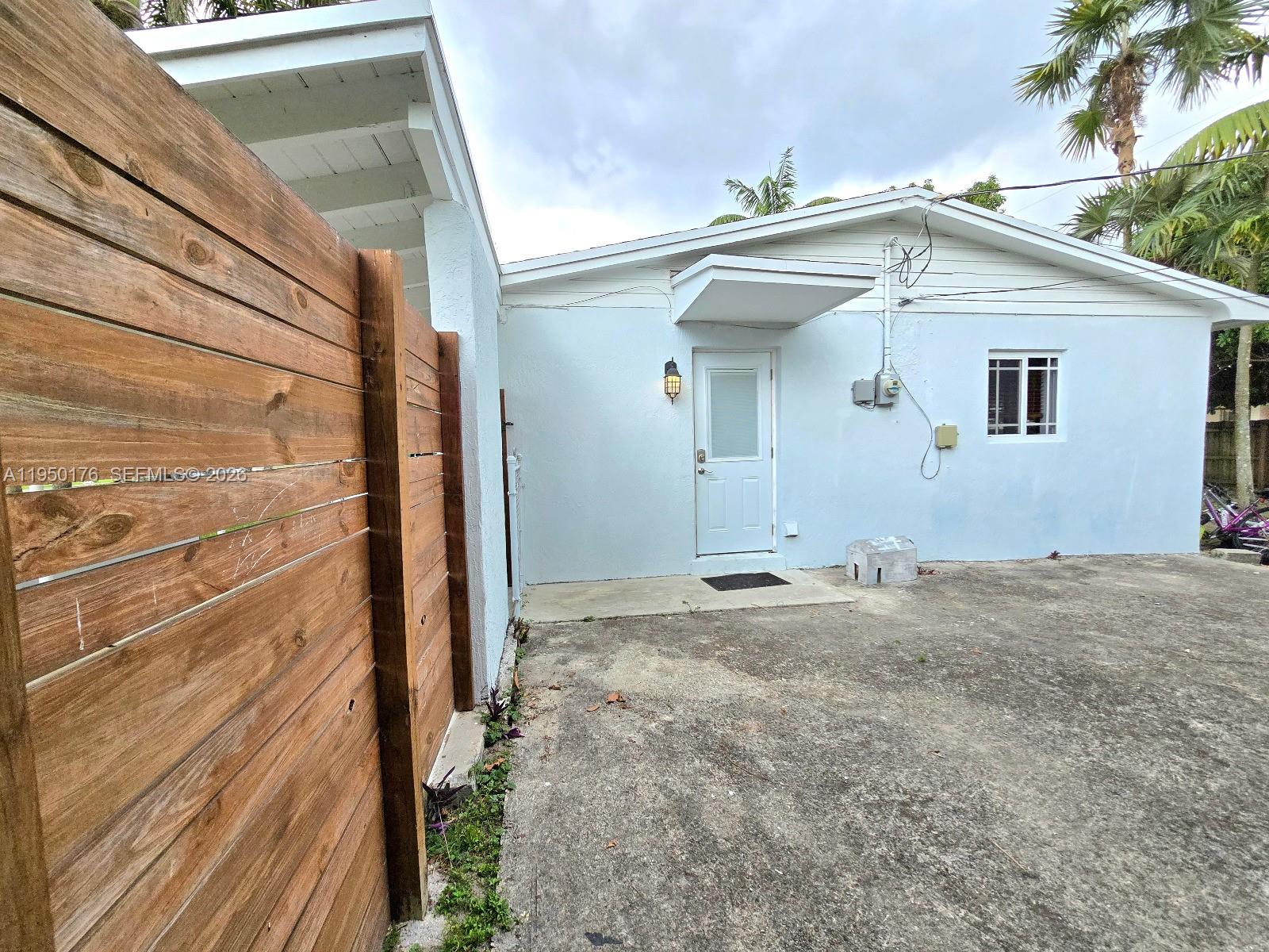 10330 SW 53rd St # 10330