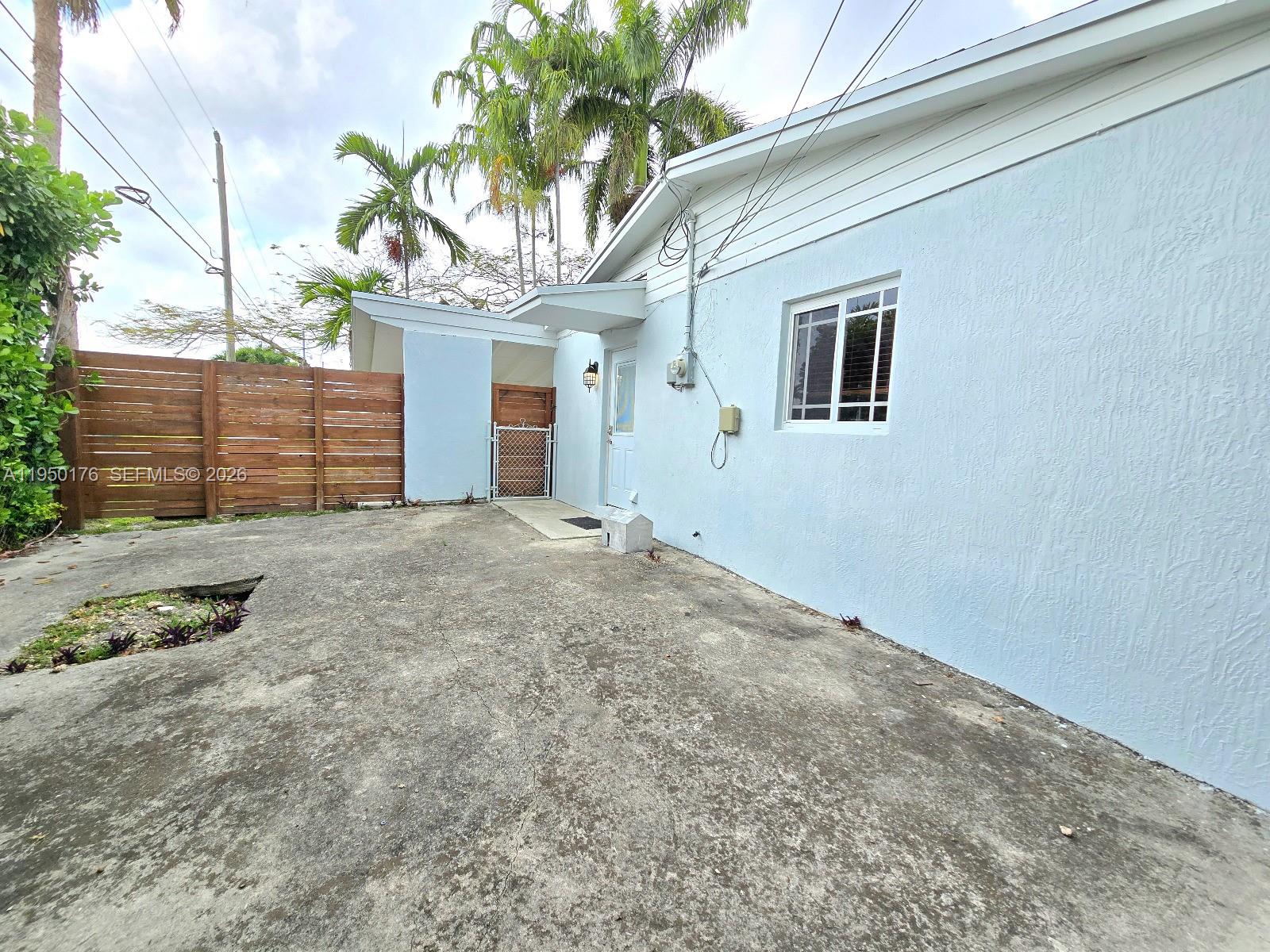 10330 SW 53rd St # 10330