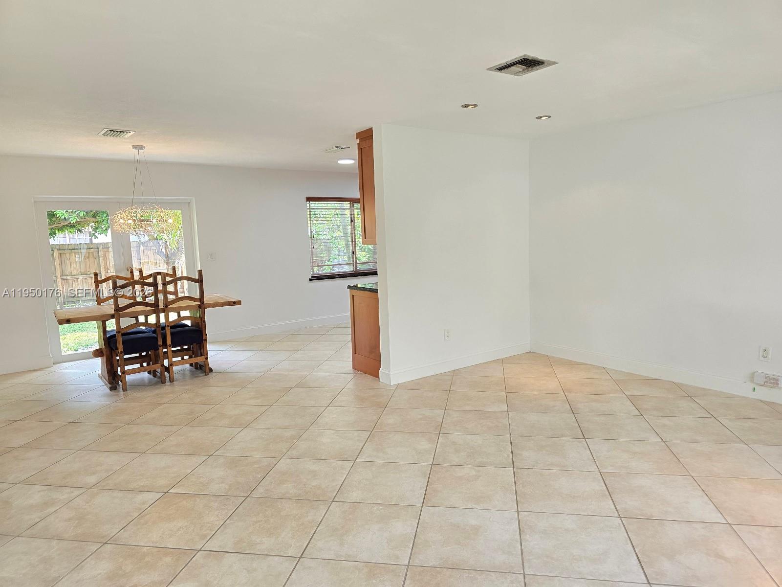 10330 SW 53rd St # 10330