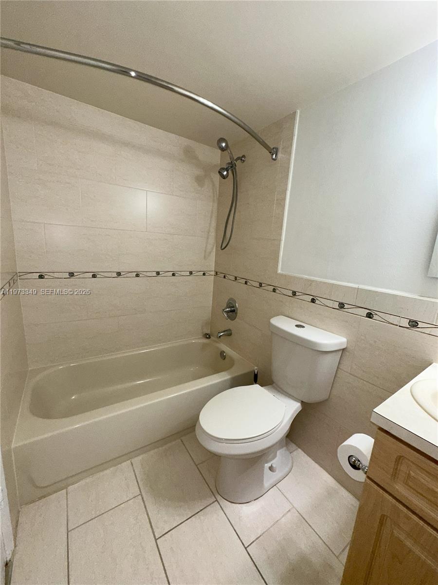 5055 NW 7th St # 504