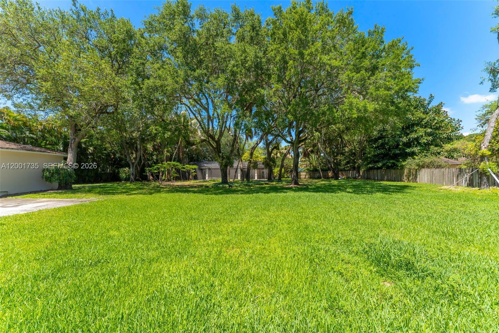 11401 SW 102nd Ave