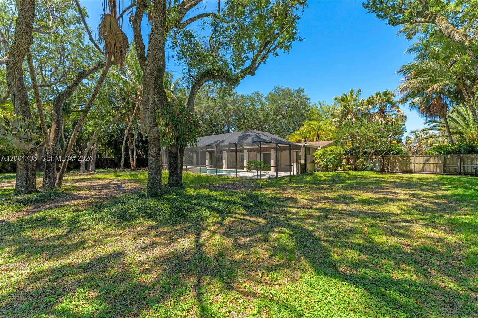 11401 SW 102nd Ave