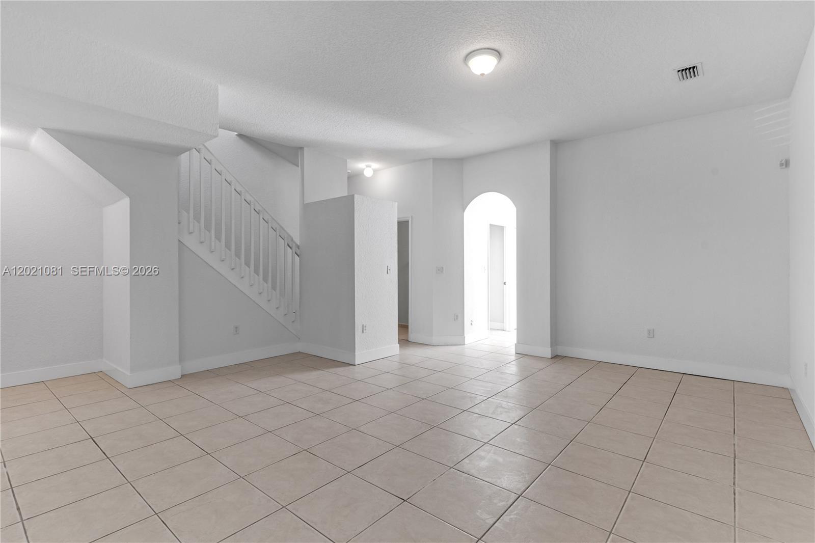 2312 SE 21st St # 2312