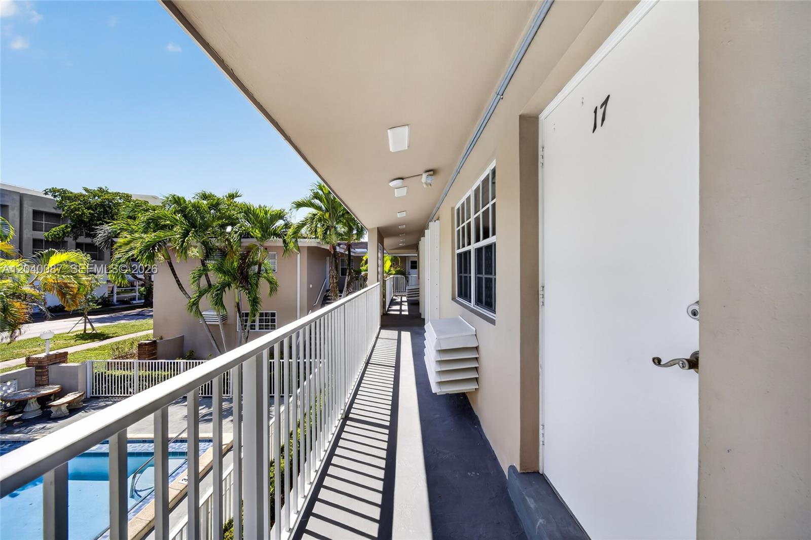 6565 Santona St # B17