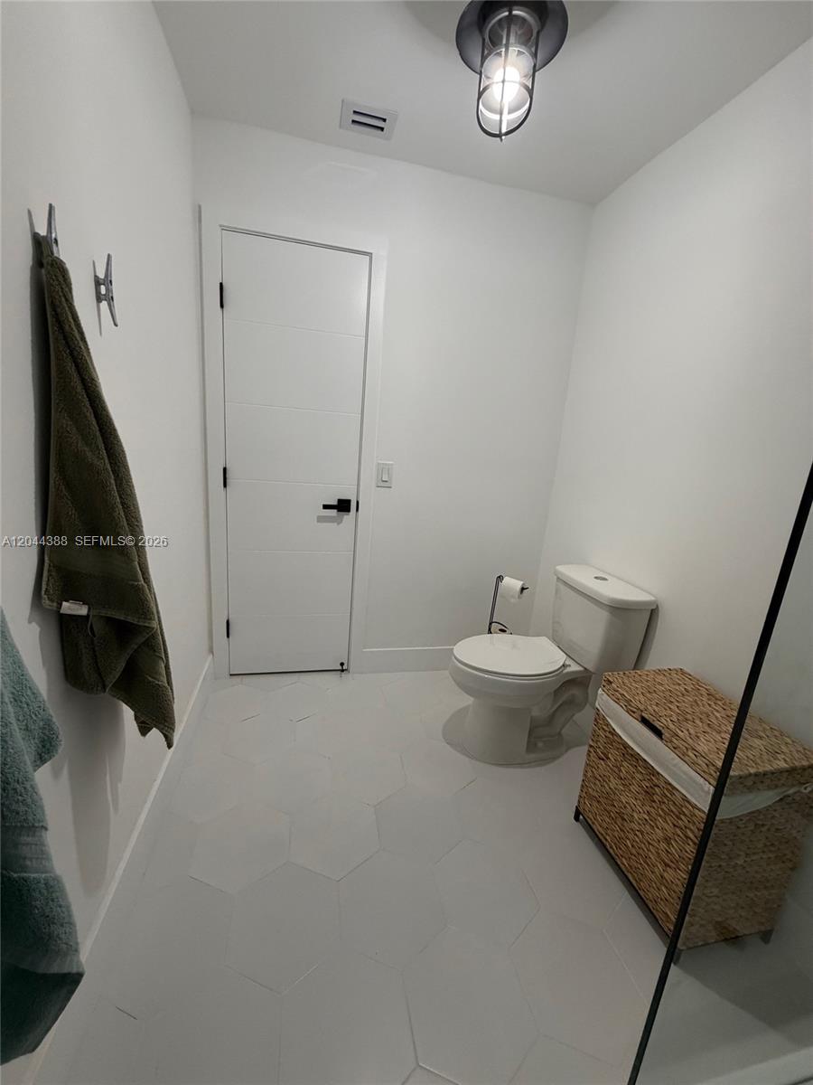 12717 SW 66th Ter