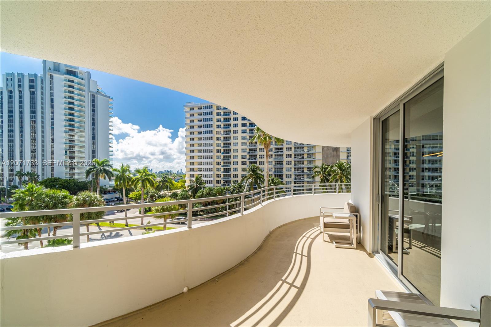 5555 Collins Ave # 5A