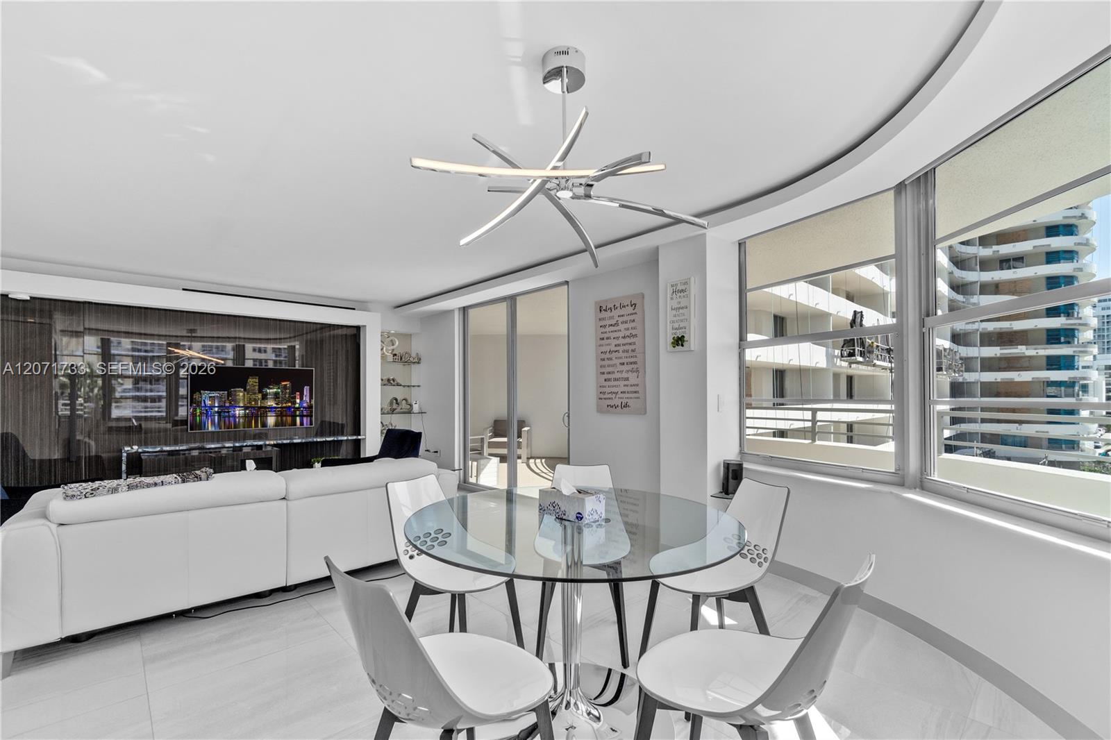 5555 Collins Ave # 5A