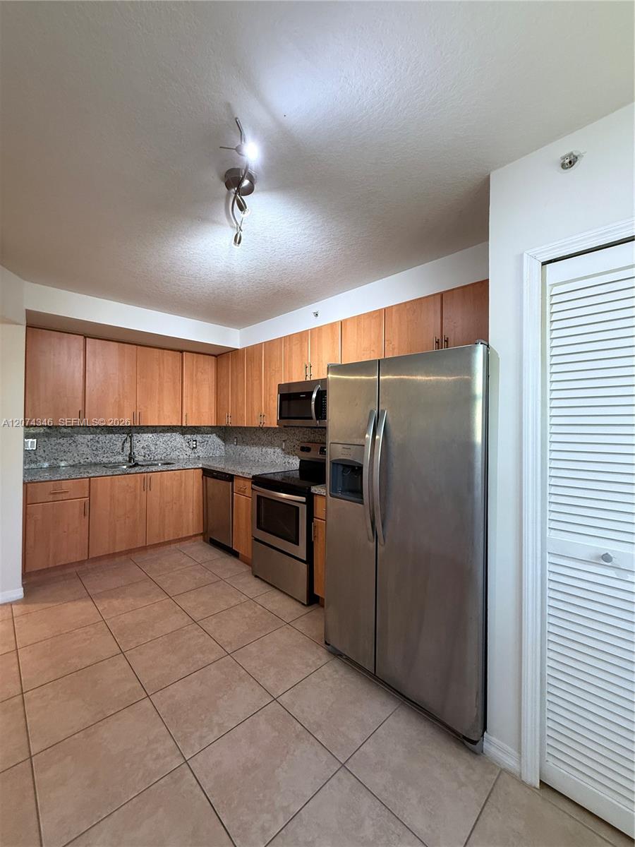 22731 SW 88th Pl # 205